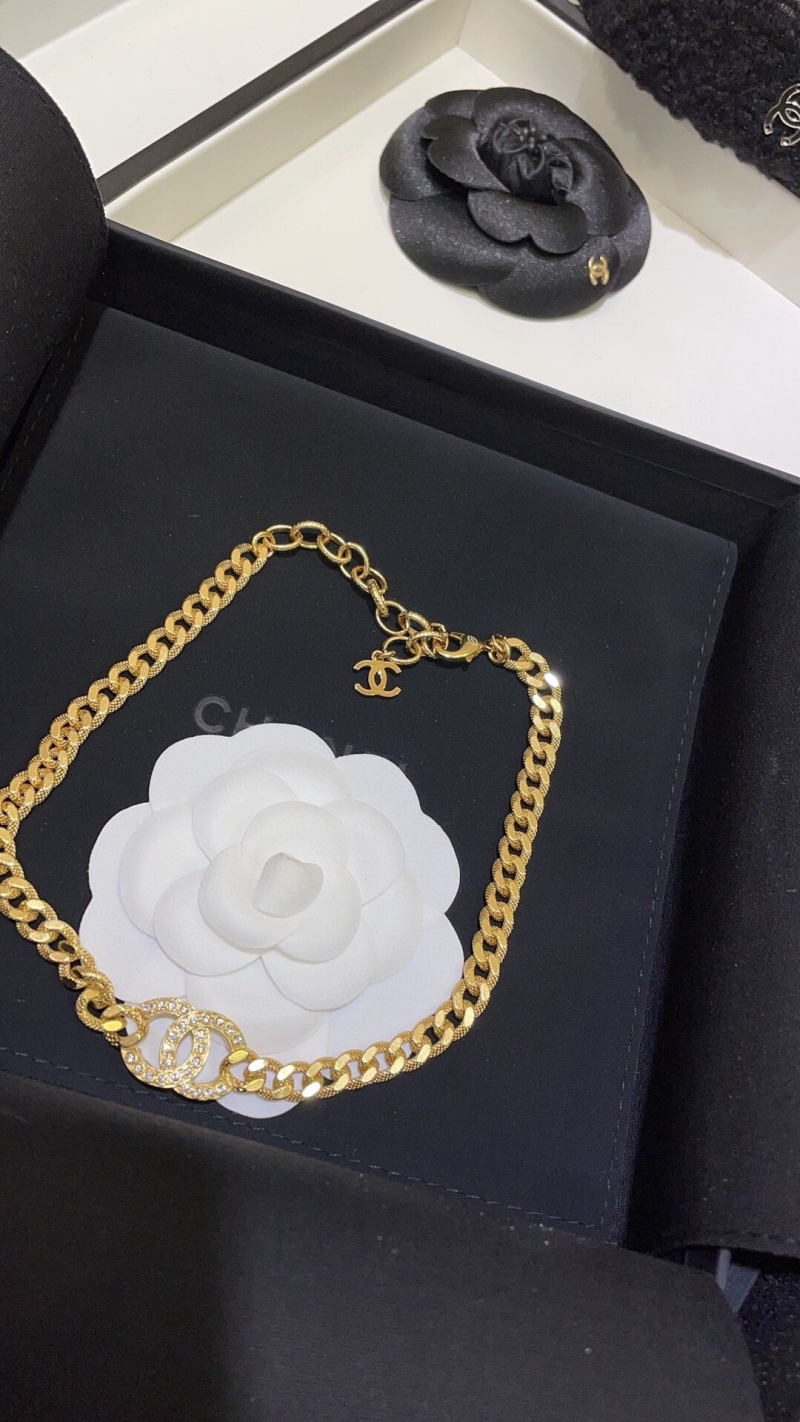 Ch**el necklaces